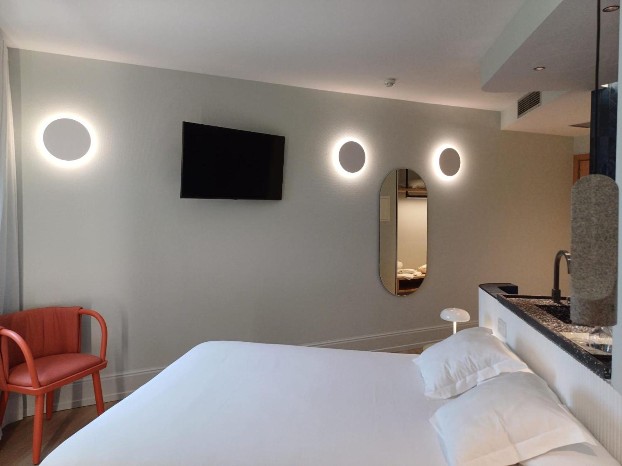Ruta Jacobea Hotel Lavacolla Bagian luar foto